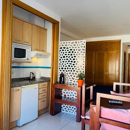Aparthotel Solar *
